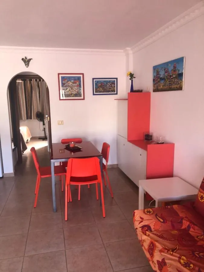 Apartmán Geranios Costa Del Silencio